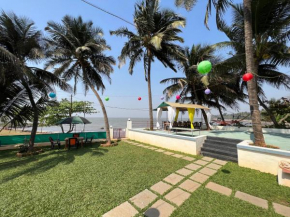 iIRA Stays: Ocean Bliss (Sea View)